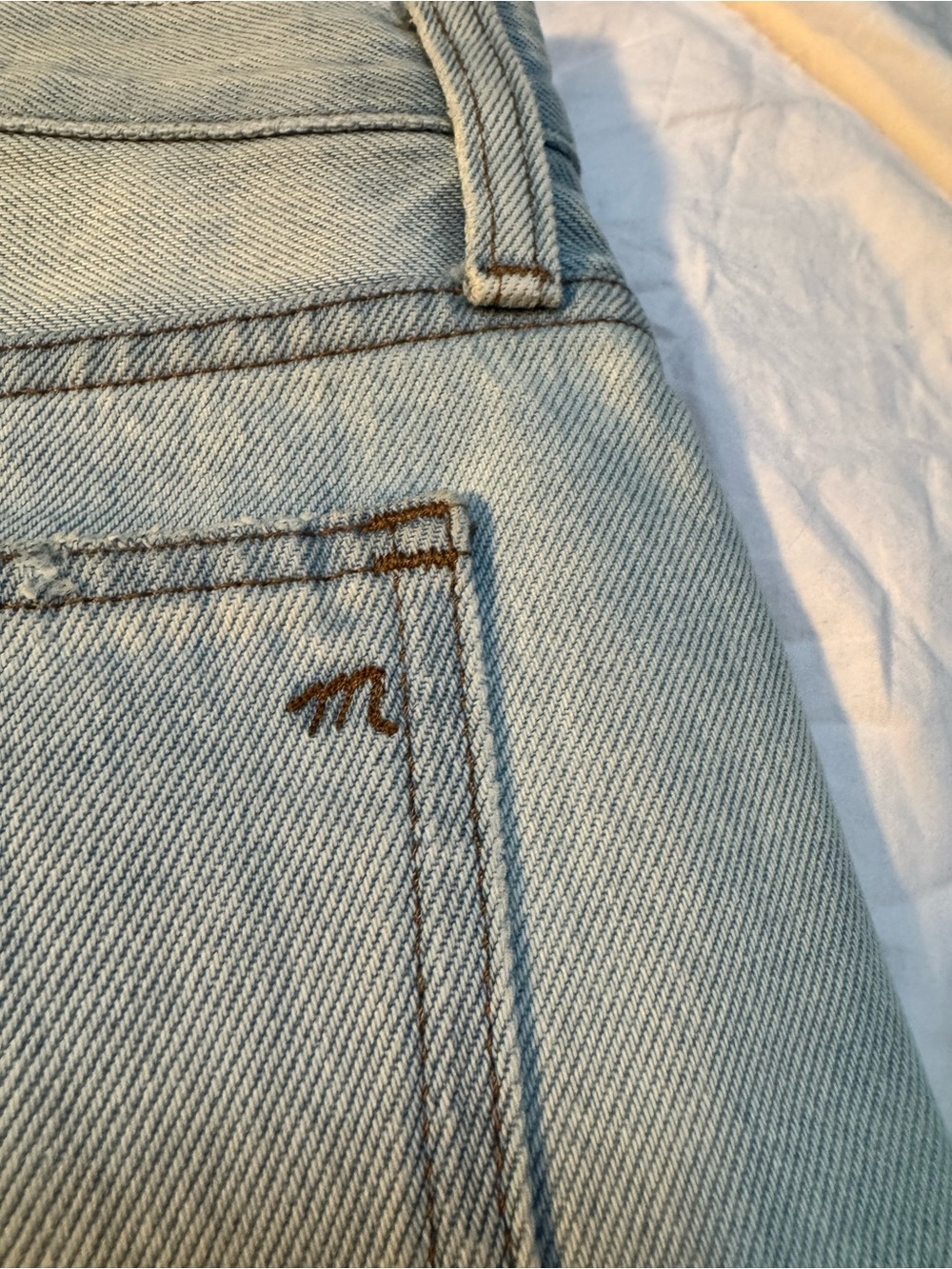 Madewell Relaxed Denim Shorts Women’s 28 Light Wash Raw Hem 100% Cotton - Picture 6 of 15